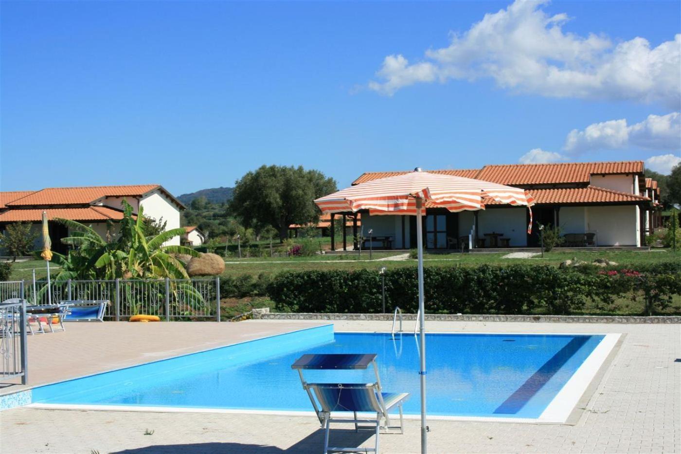 Agriturismo Ninea Рикади Экстерьер фото